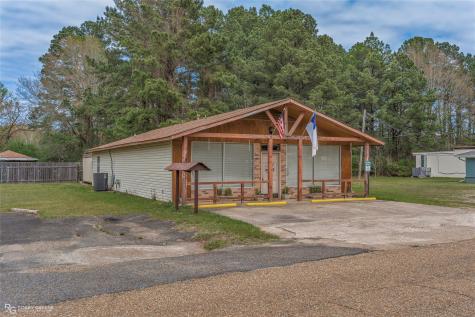 1104 Doctors Springhill LA 71075