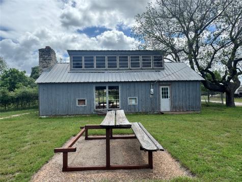 305 Lipan Weatherford TX 76087
