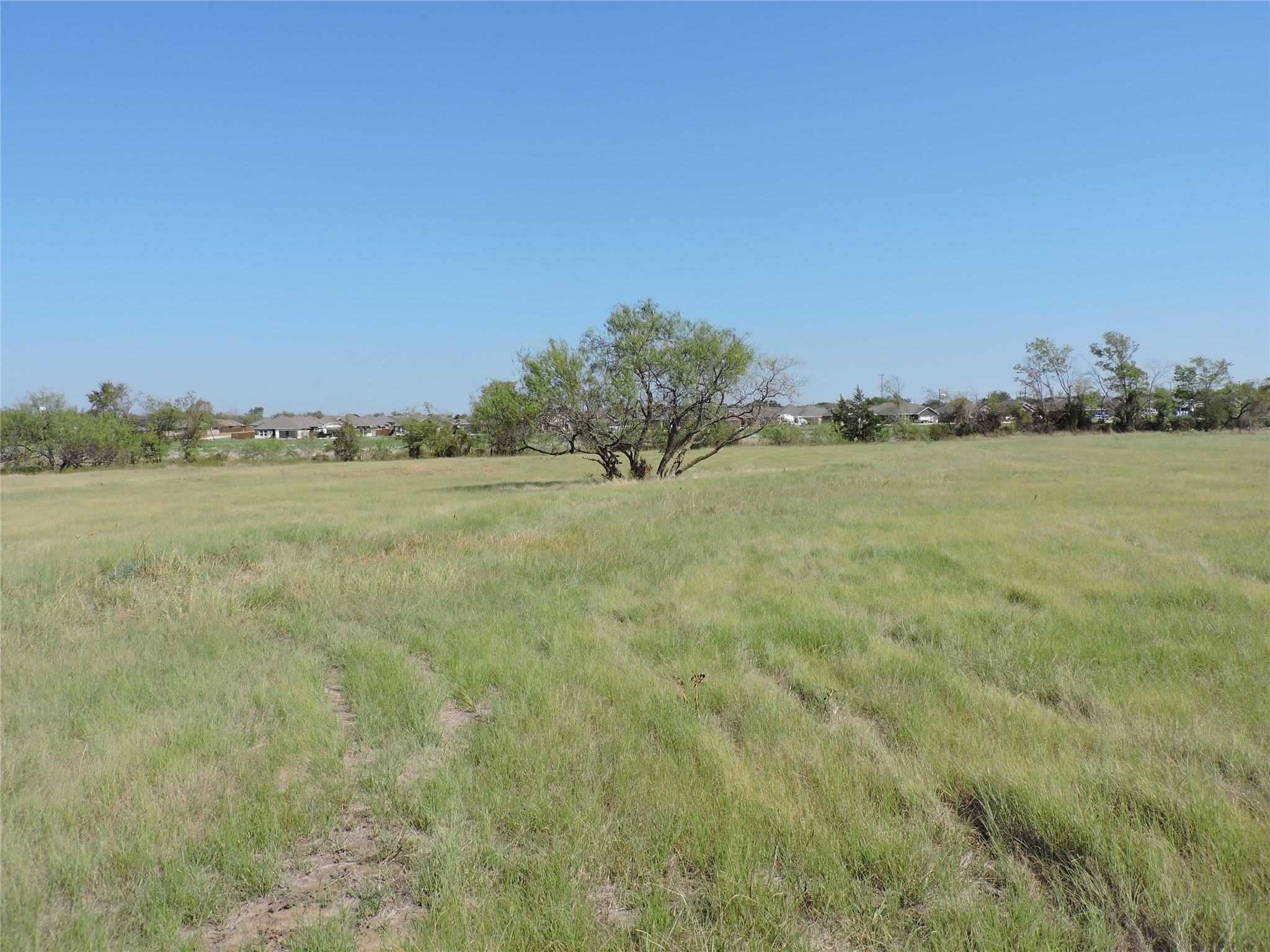 03 S Highway 198 Mabank TX 75147