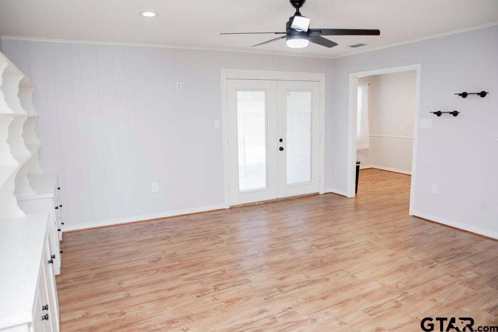 1501 S Main Street Lindale TX 75771