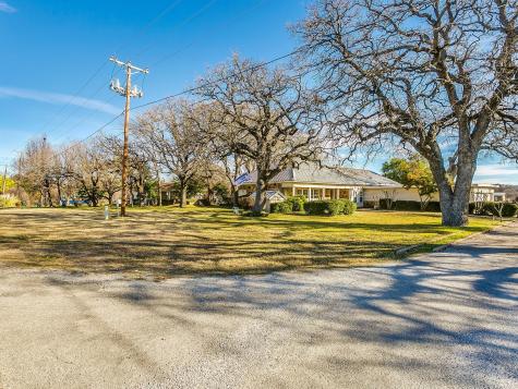 165 Center Point Road Weatherford TX 76087