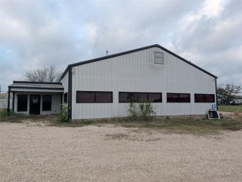 18243 N Highway 6 Valley Mills TX 76689