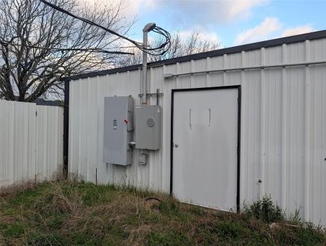 18243 N Highway 6 Valley Mills TX 76689