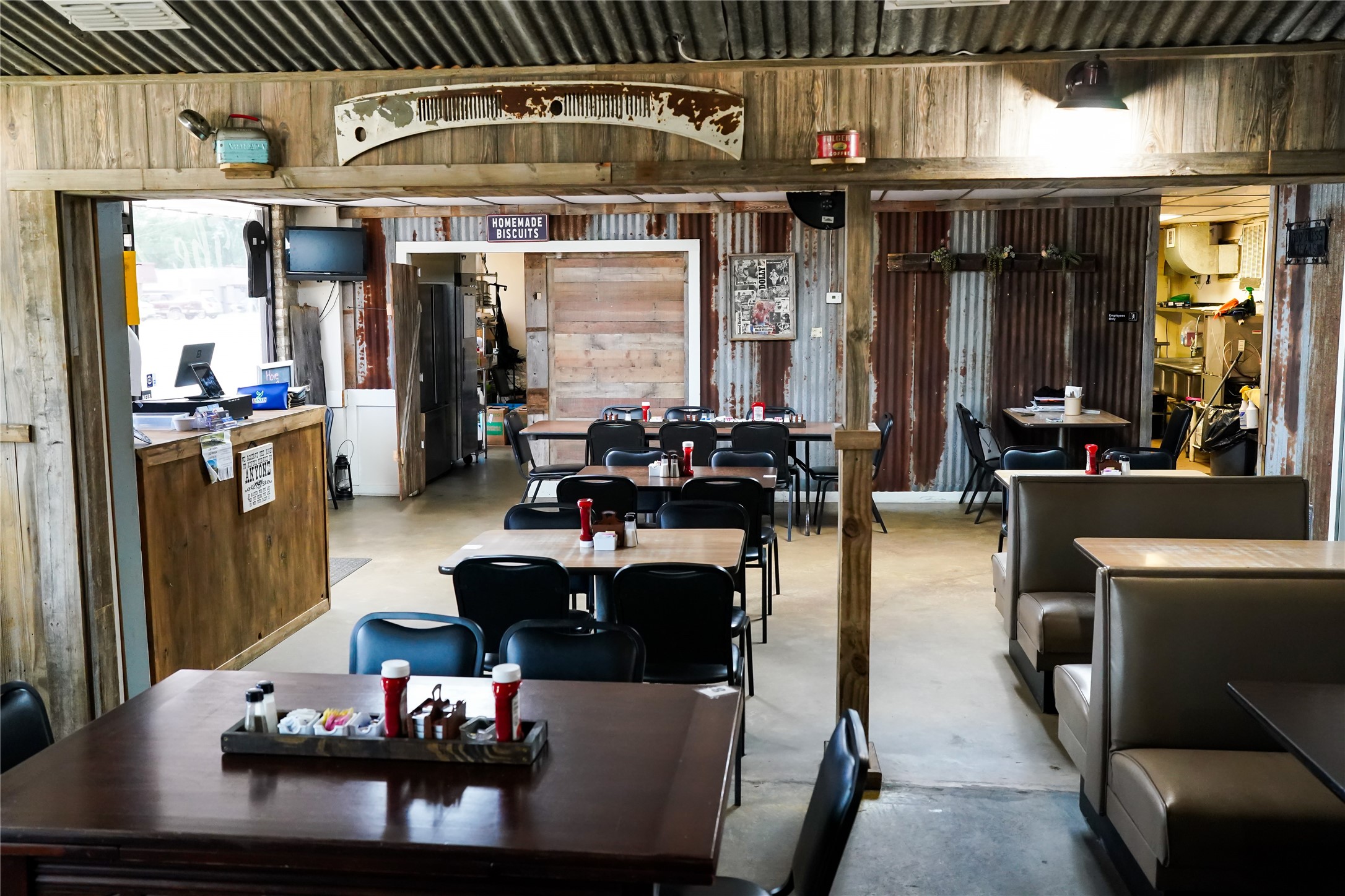 108 S Main Street Yantis TX 75497