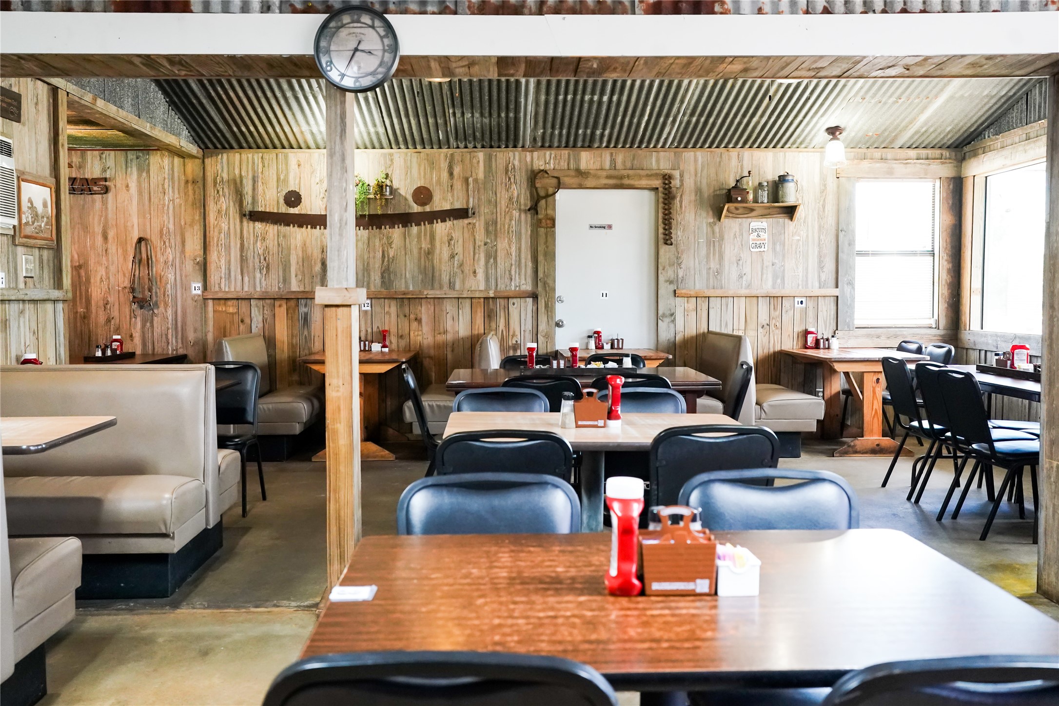108 S Main Street Yantis TX 75497
