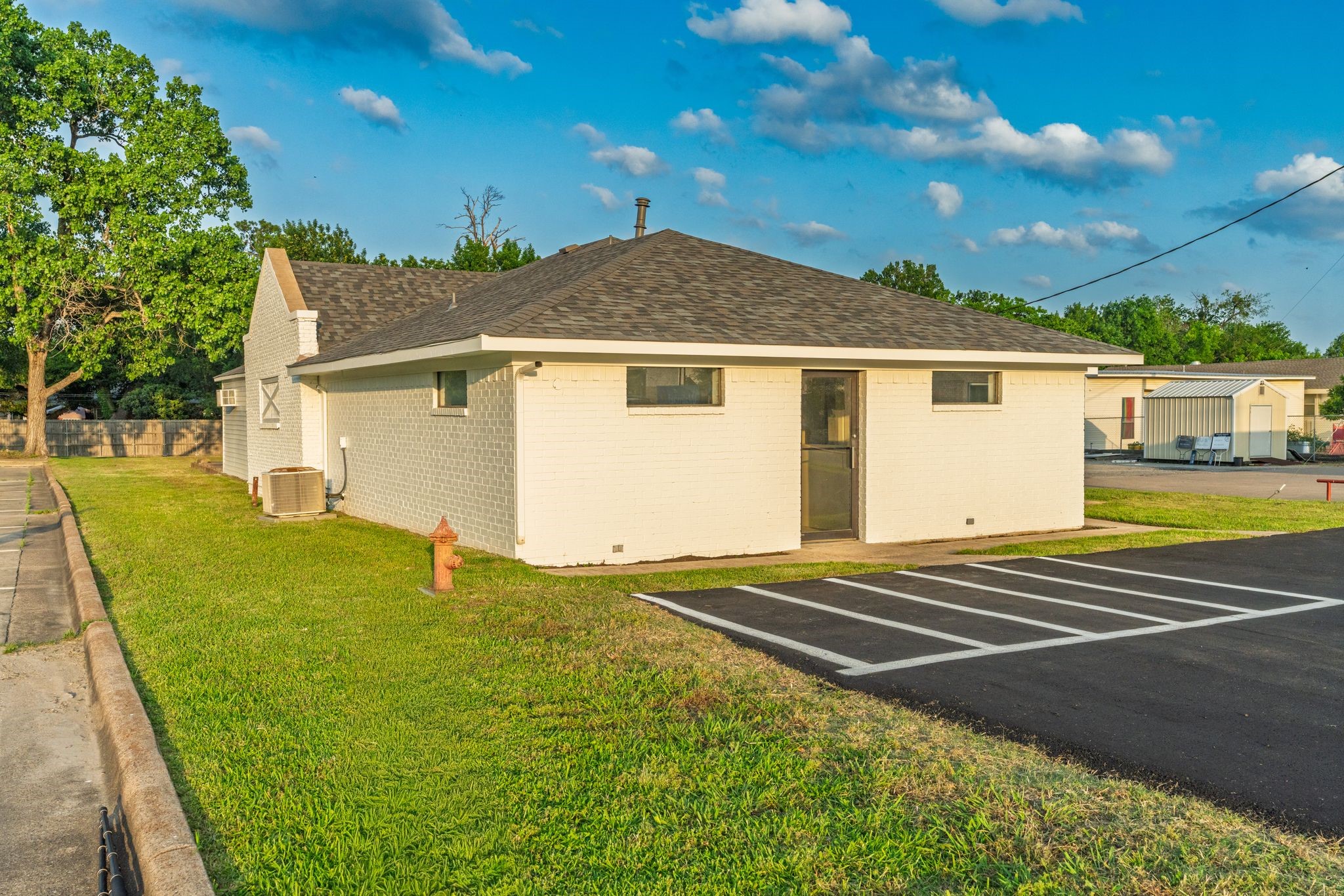 4527 Stonewall Street Greenville TX 75401