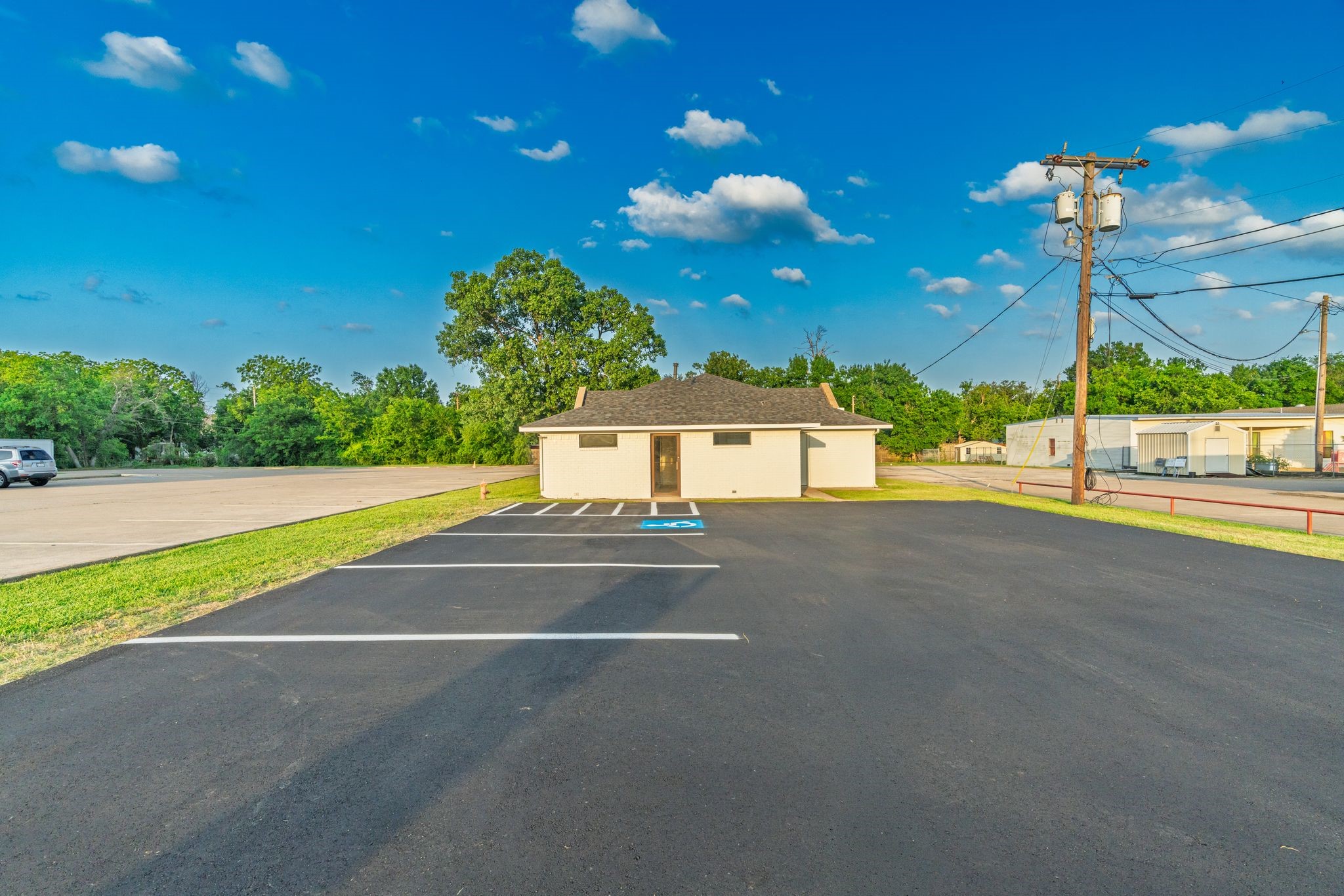 4527 Stonewall Street Greenville TX 75401