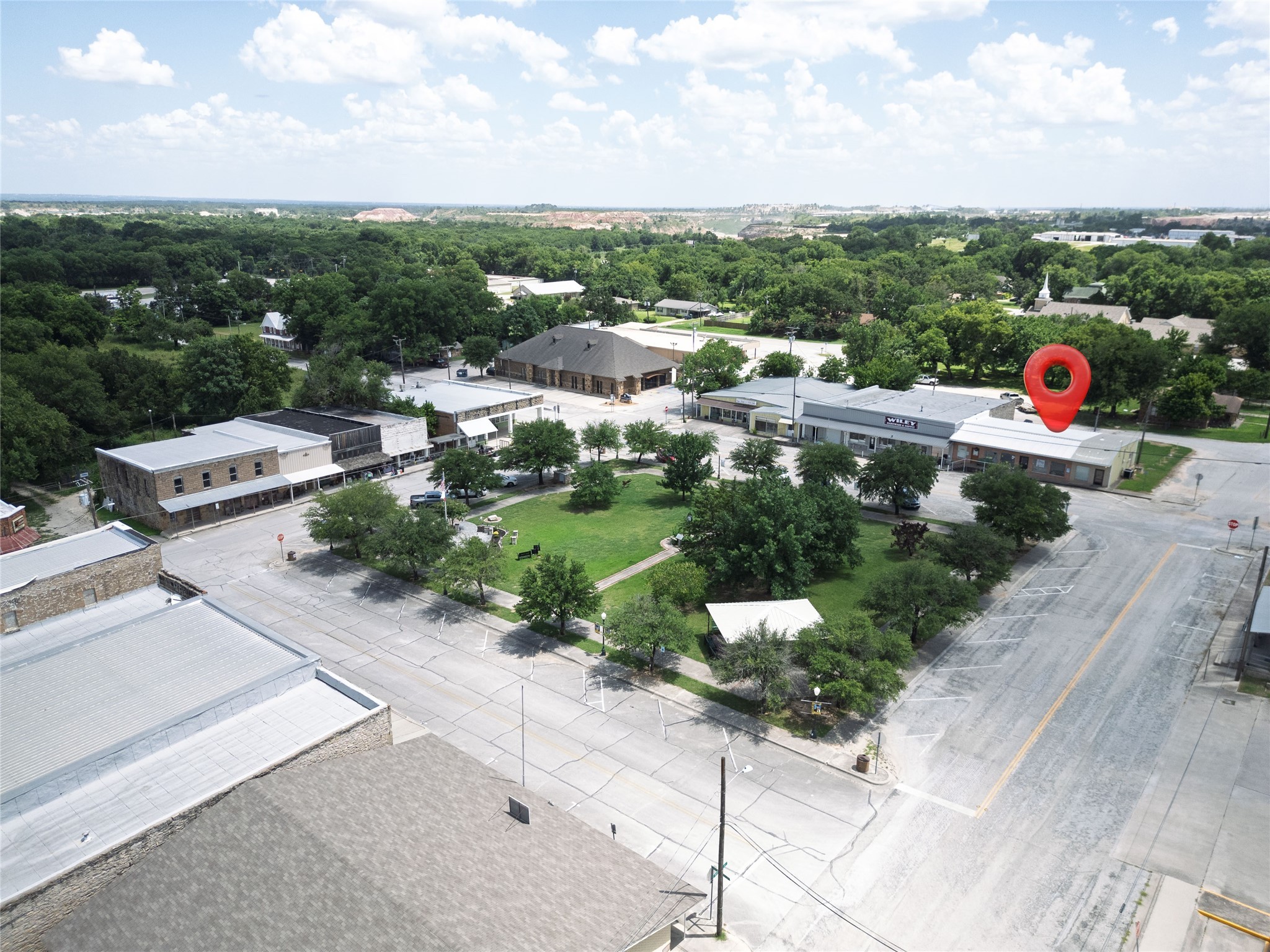 113 W Decatur Street Chico TX 76431