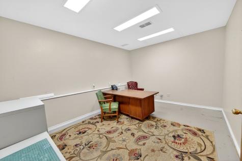 110 E Corsicana Street Athens TX 75751