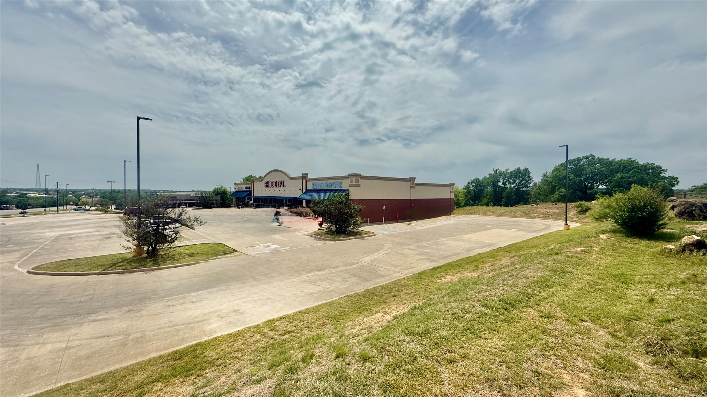 2120 Highway 16s S Graham TX 76450
