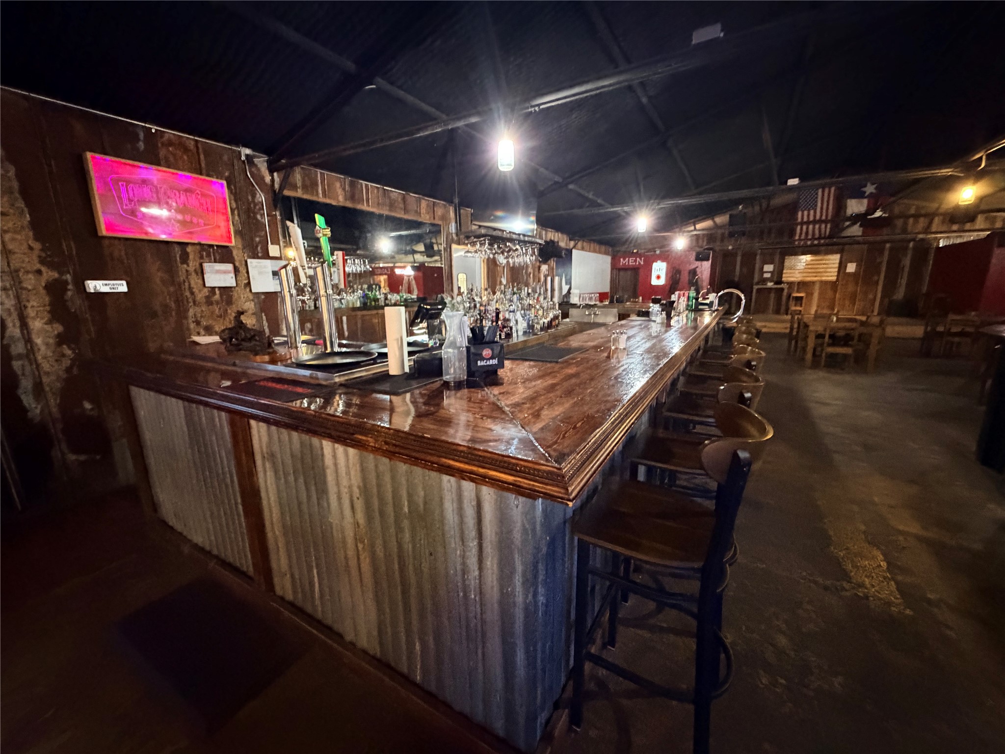 910 N Main Street Seymour TX 76380