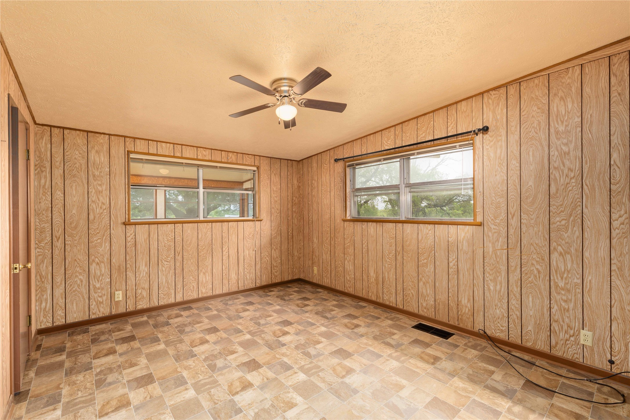 1025 S South Us Highway 281 Stephenville TX 76401