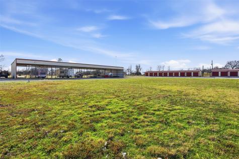 9910 Highway 199 W Poolville TX 76487