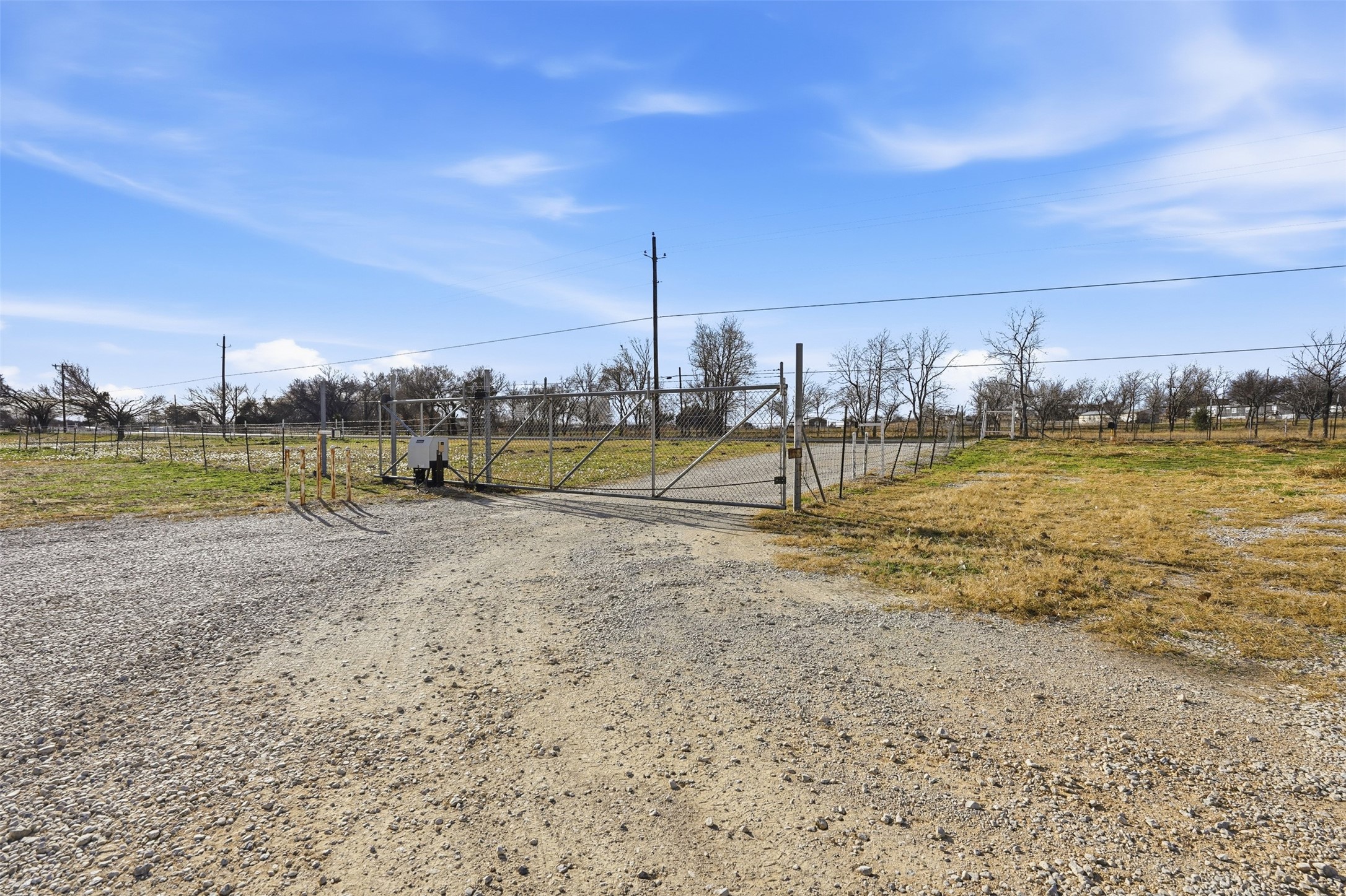 9910 Highway 199 W Poolville TX 76487