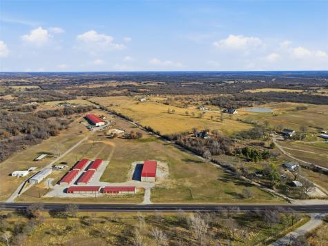 9910 Highway 199 W Poolville TX 76487