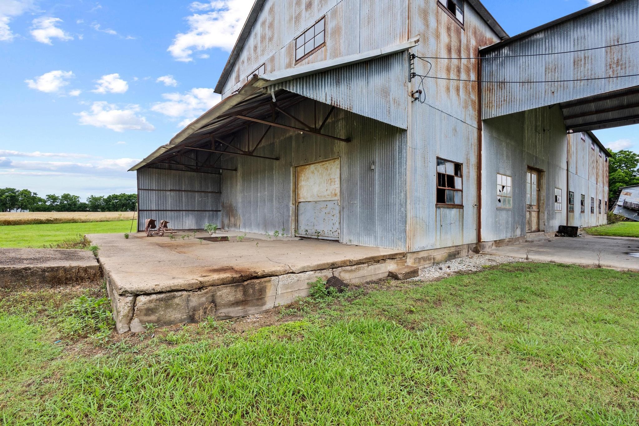 4571 Fm-68 Gober TX 75443