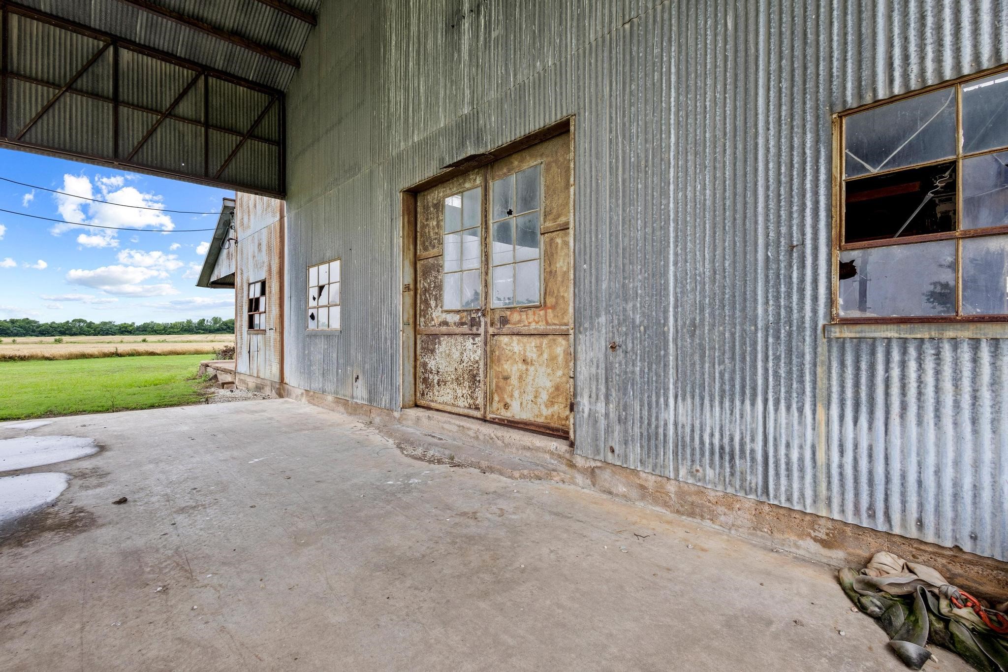 4571 Fm-68 Gober TX 75443