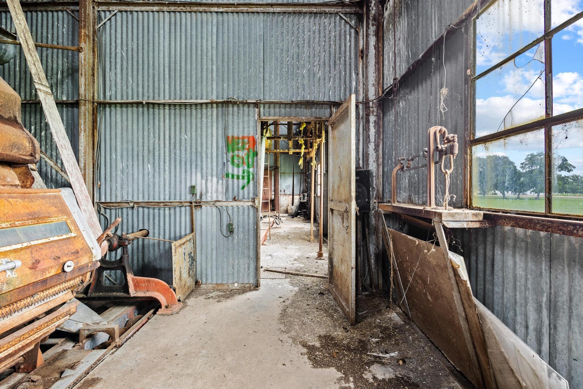 4571 Fm-68 Gober TX 75443