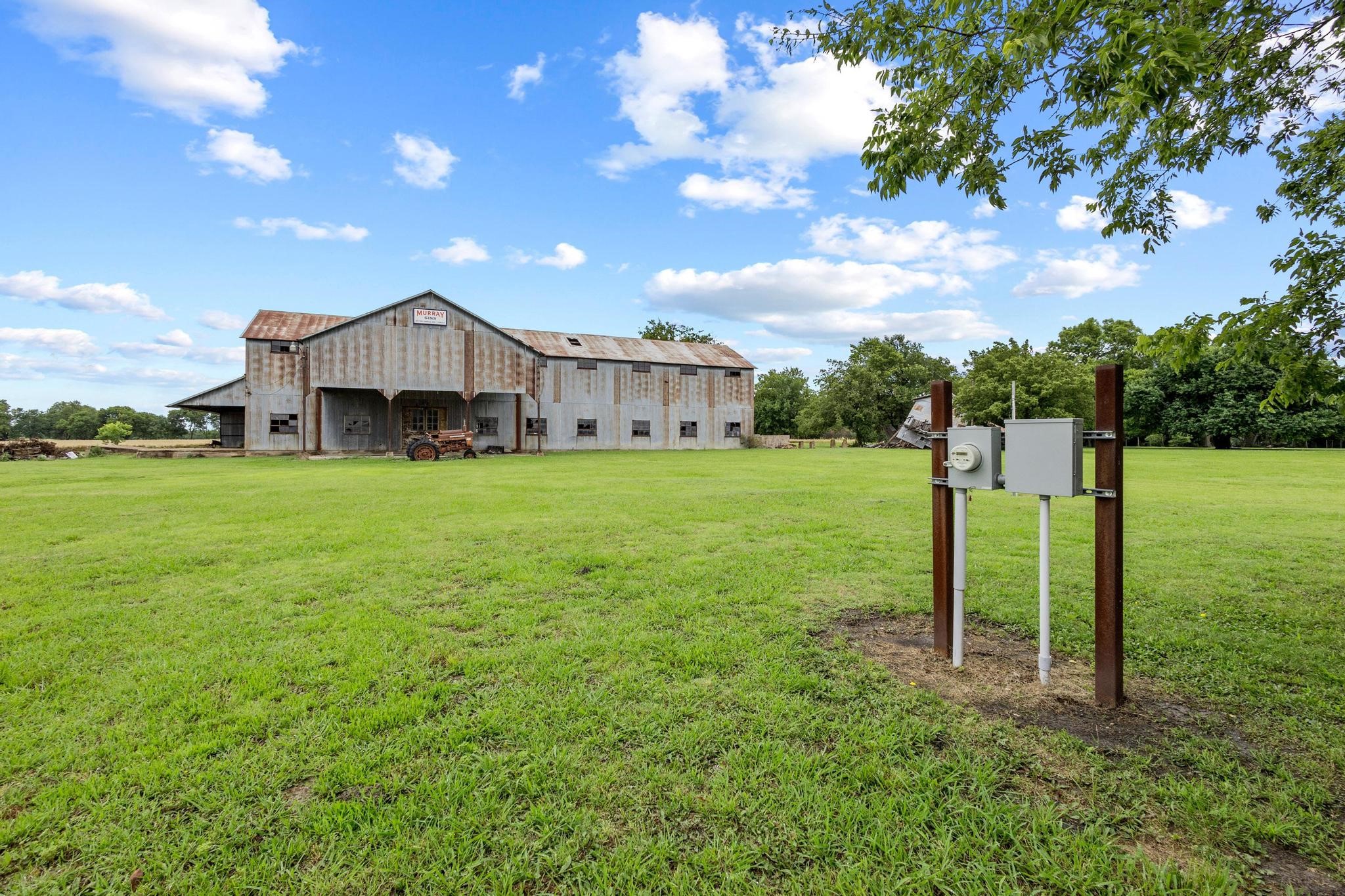 4571 Fm-68 Gober TX 75443