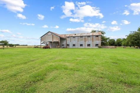 4571 Fm-68 Gober TX 75443