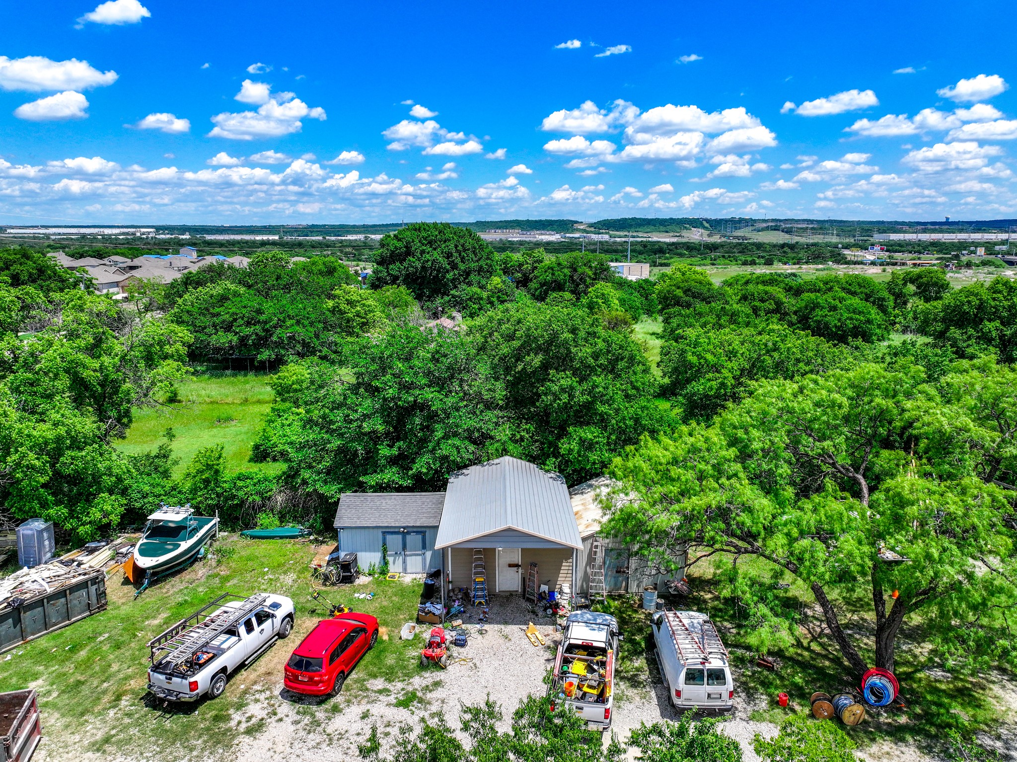 1013 E Fishcreek Road Grand Prairie TX 75052