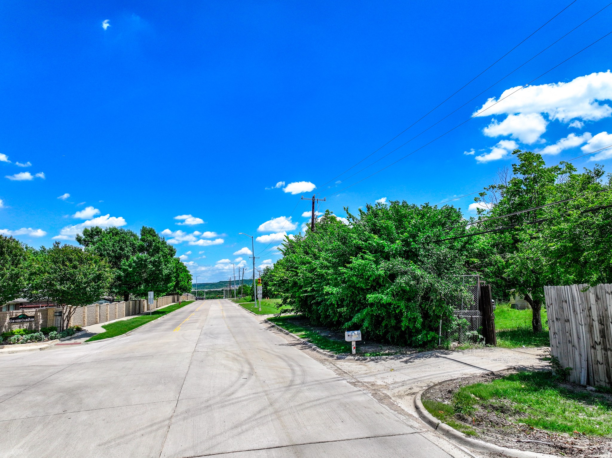 1013 E Fishcreek Road Grand Prairie TX 75052