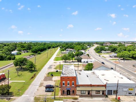 201 N Bois D Arc Street Forney TX 75126