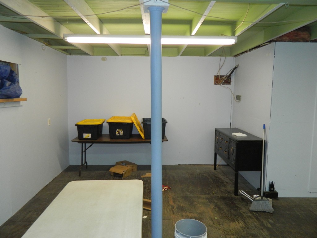 114 W Collin Street Leonard TX 75452