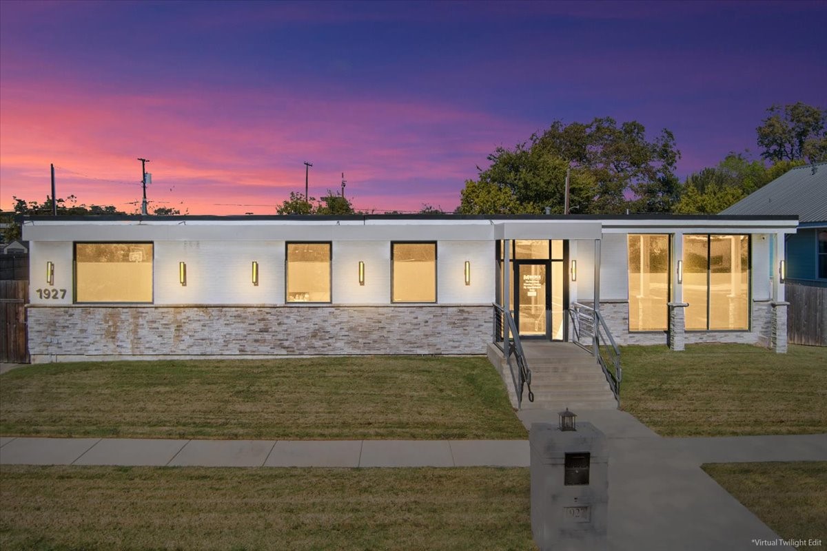 1927 Columbus Avenue Waco TX 76701
