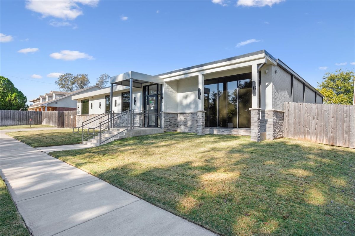 1927 Columbus Avenue Waco TX 76701