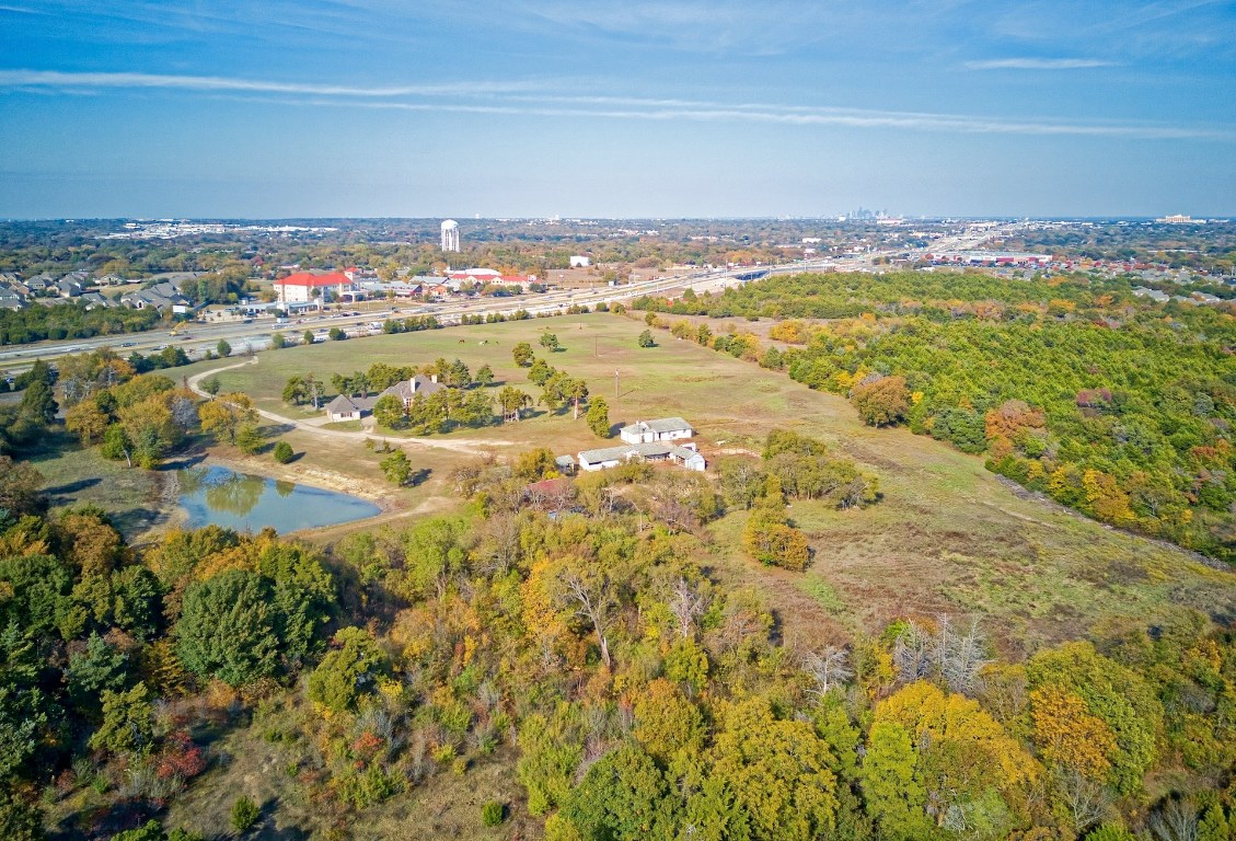 1318 N J Elmer Weaver Freeway Cedar Hill TX 75104