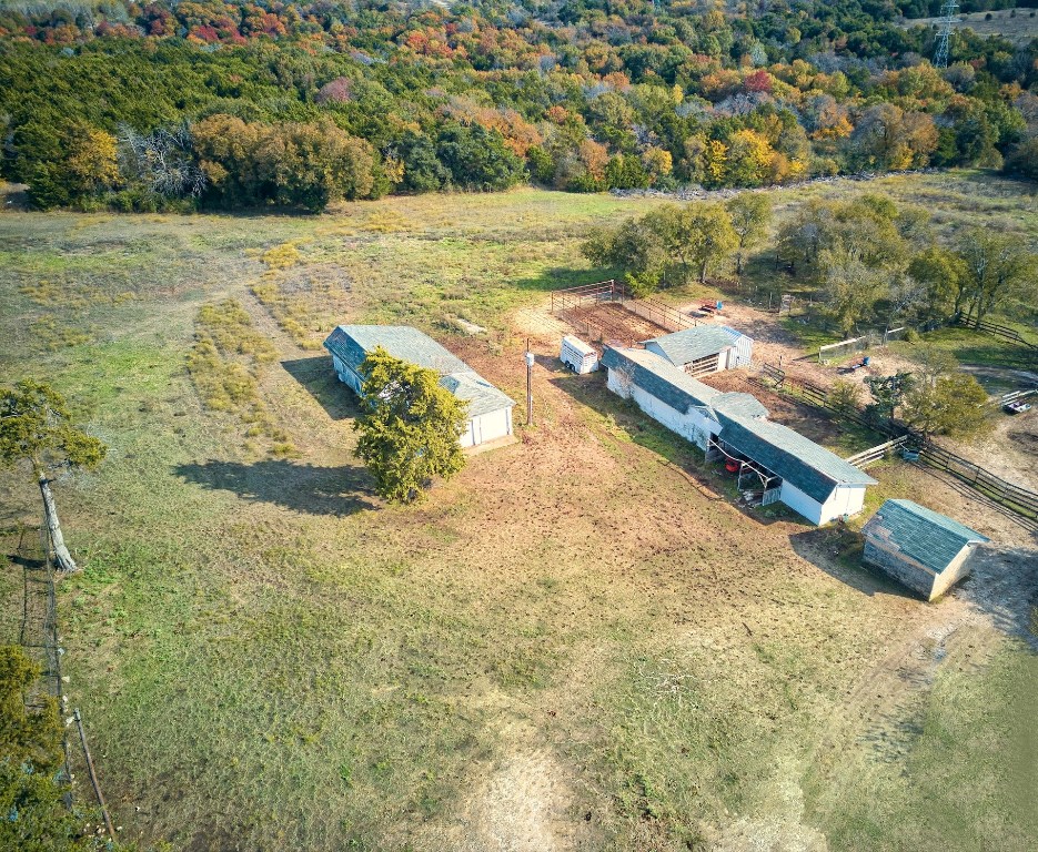 1318 N J Elmer Weaver Freeway Cedar Hill TX 75104