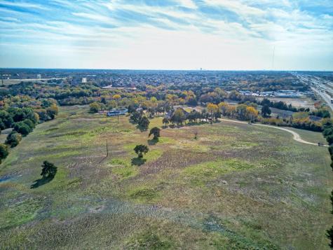 1318 N J Elmer Weaver Freeway Cedar Hill TX 75104