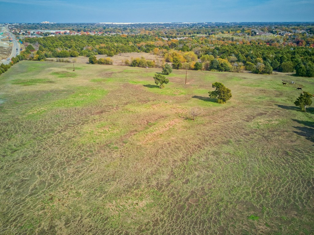 1318 N J Elmer Weaver Freeway Cedar Hill TX 75104