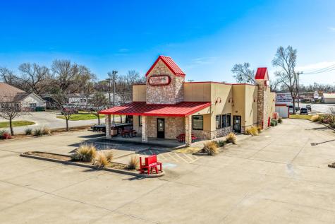 1014 W Moore Avenue Terrell TX 75160