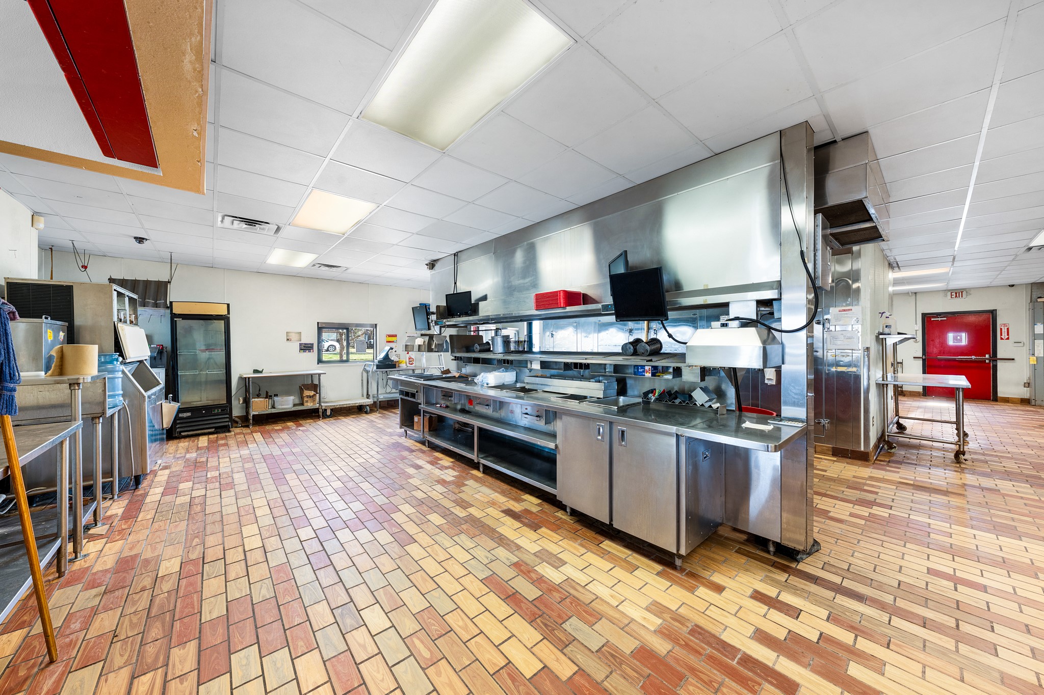 1014 W Moore Avenue Terrell TX 75160