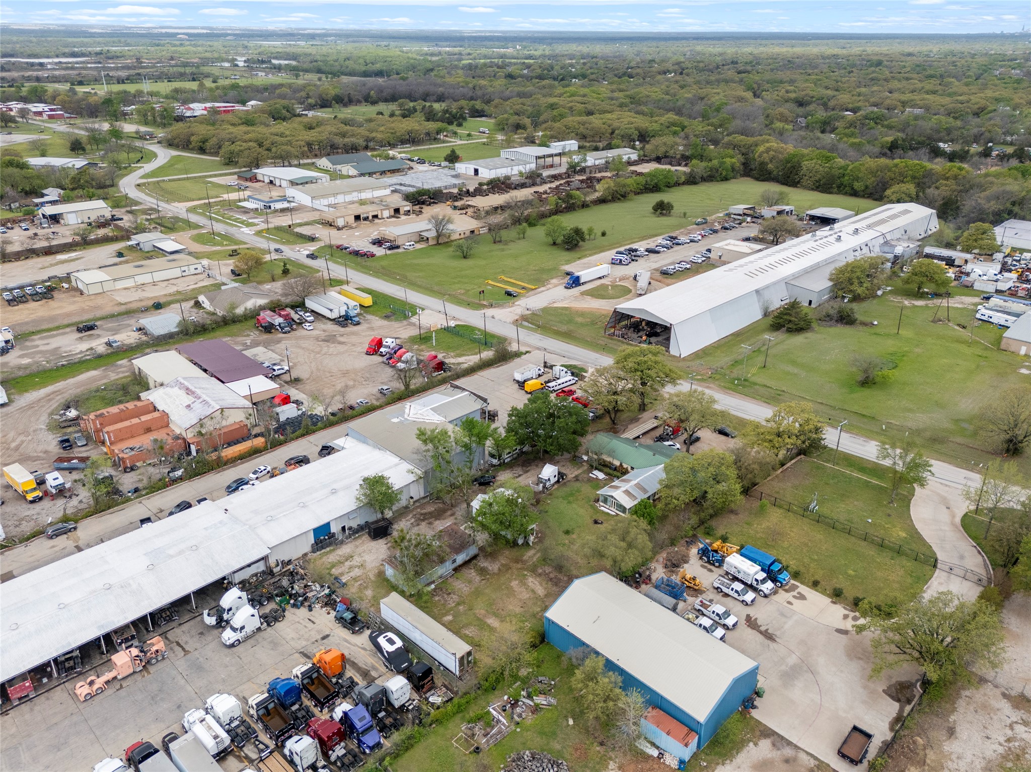 303 W Simonds Road Seagoville TX 75159
