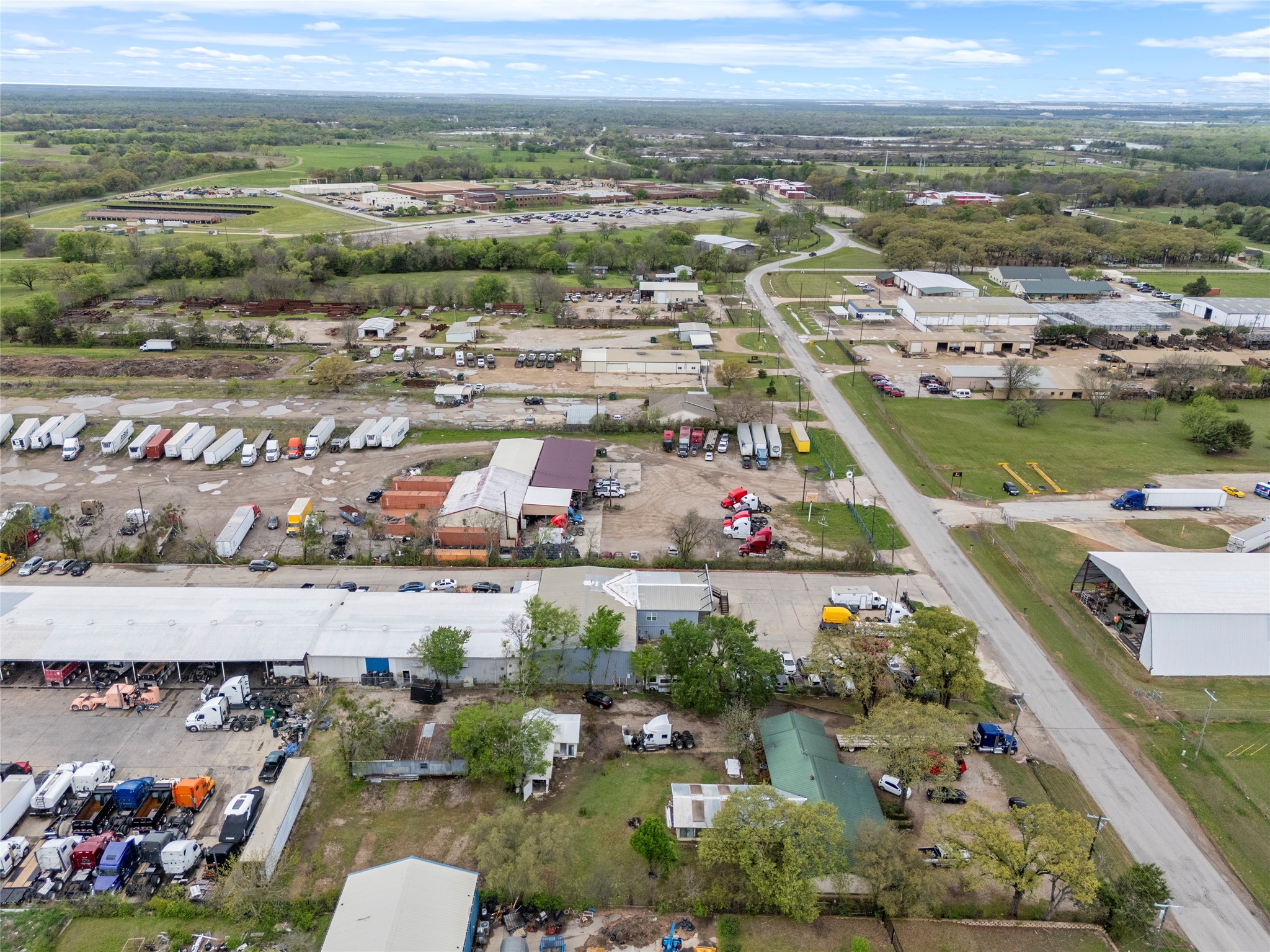 303 W Simonds Road Seagoville TX 75159