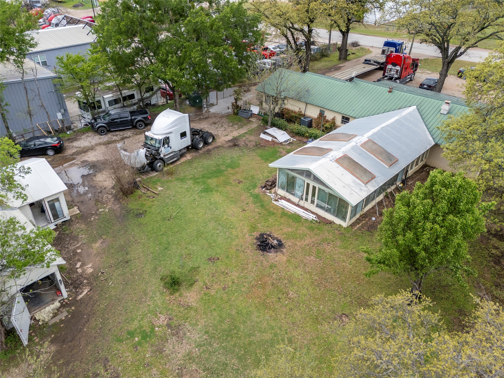 303 W Simonds Road Seagoville TX 75159