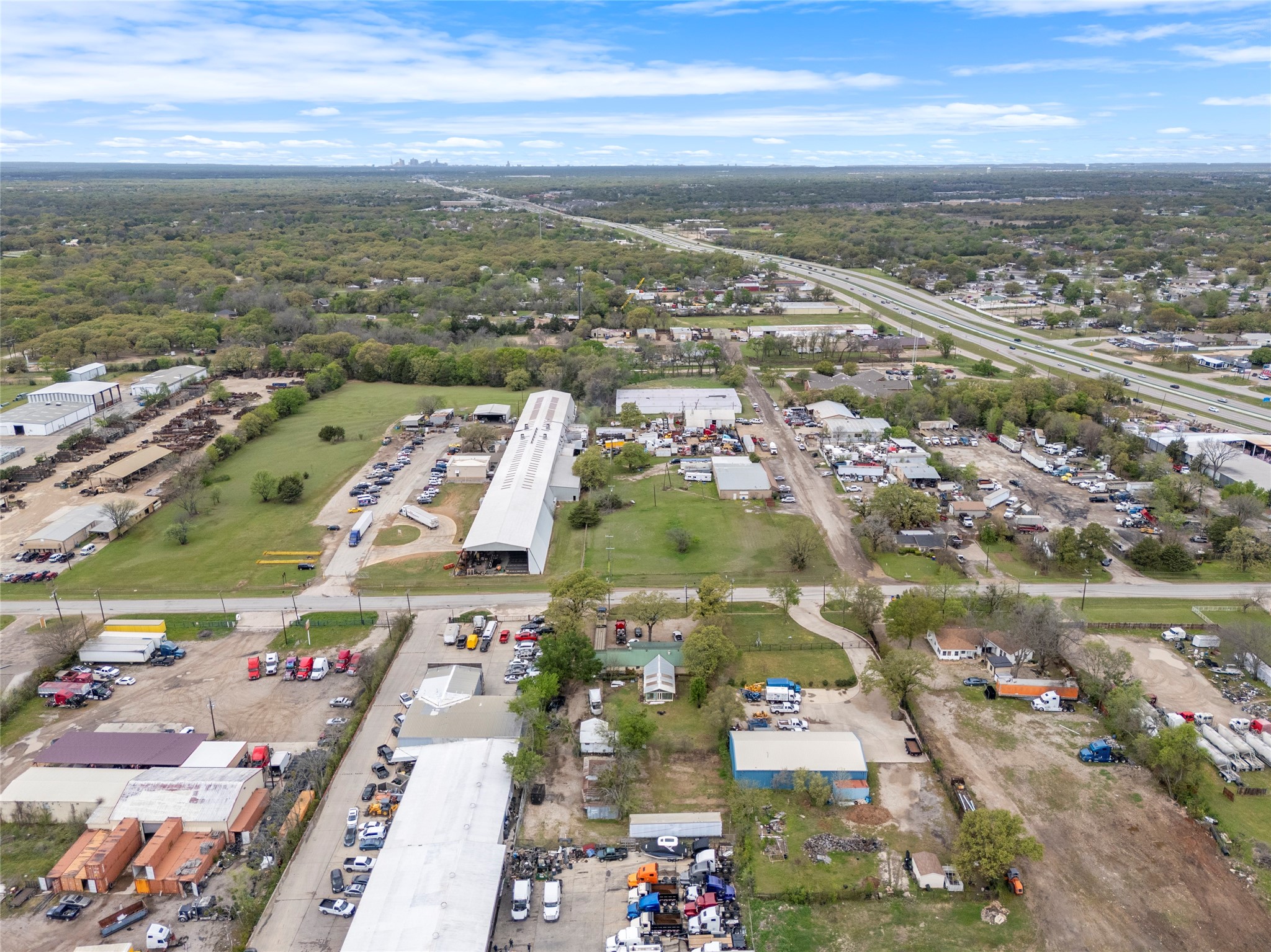 303 W Simonds Road Seagoville TX 75159