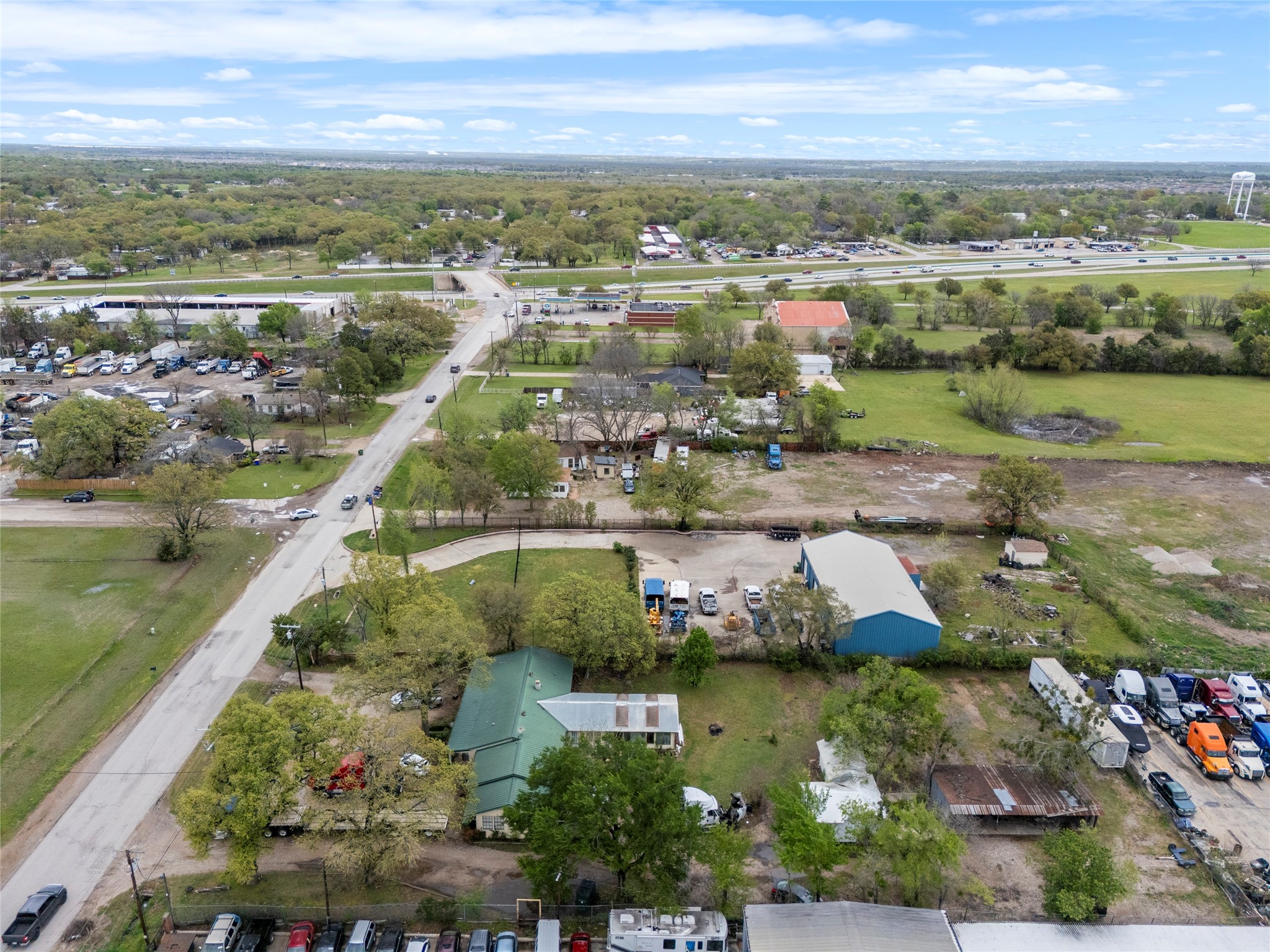 303 W Simonds Road Seagoville TX 75159