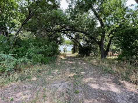 1810 Fort Worth Highway Weatherford TX 76086