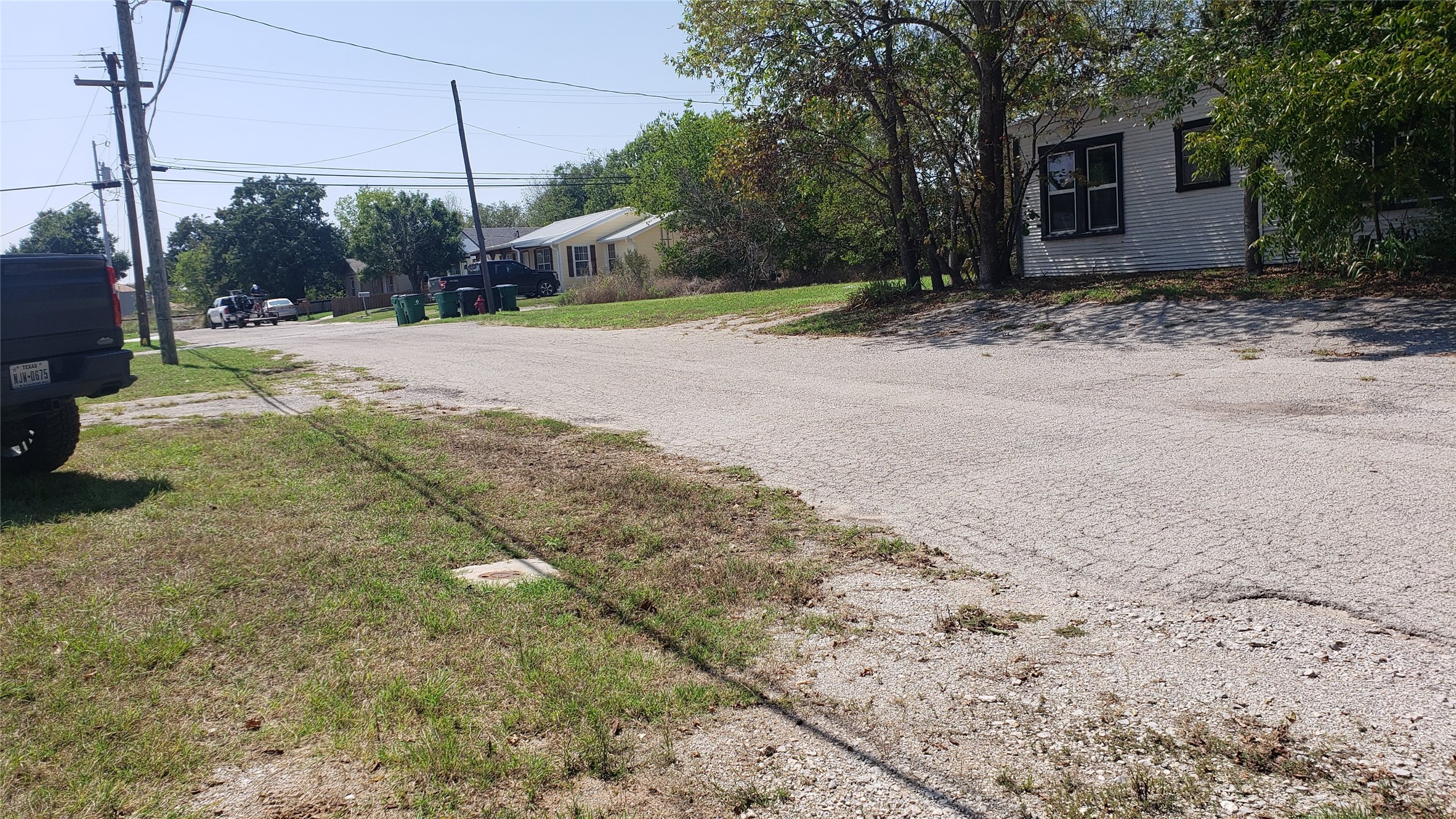 400 E Wise Street Bowie TX 76230