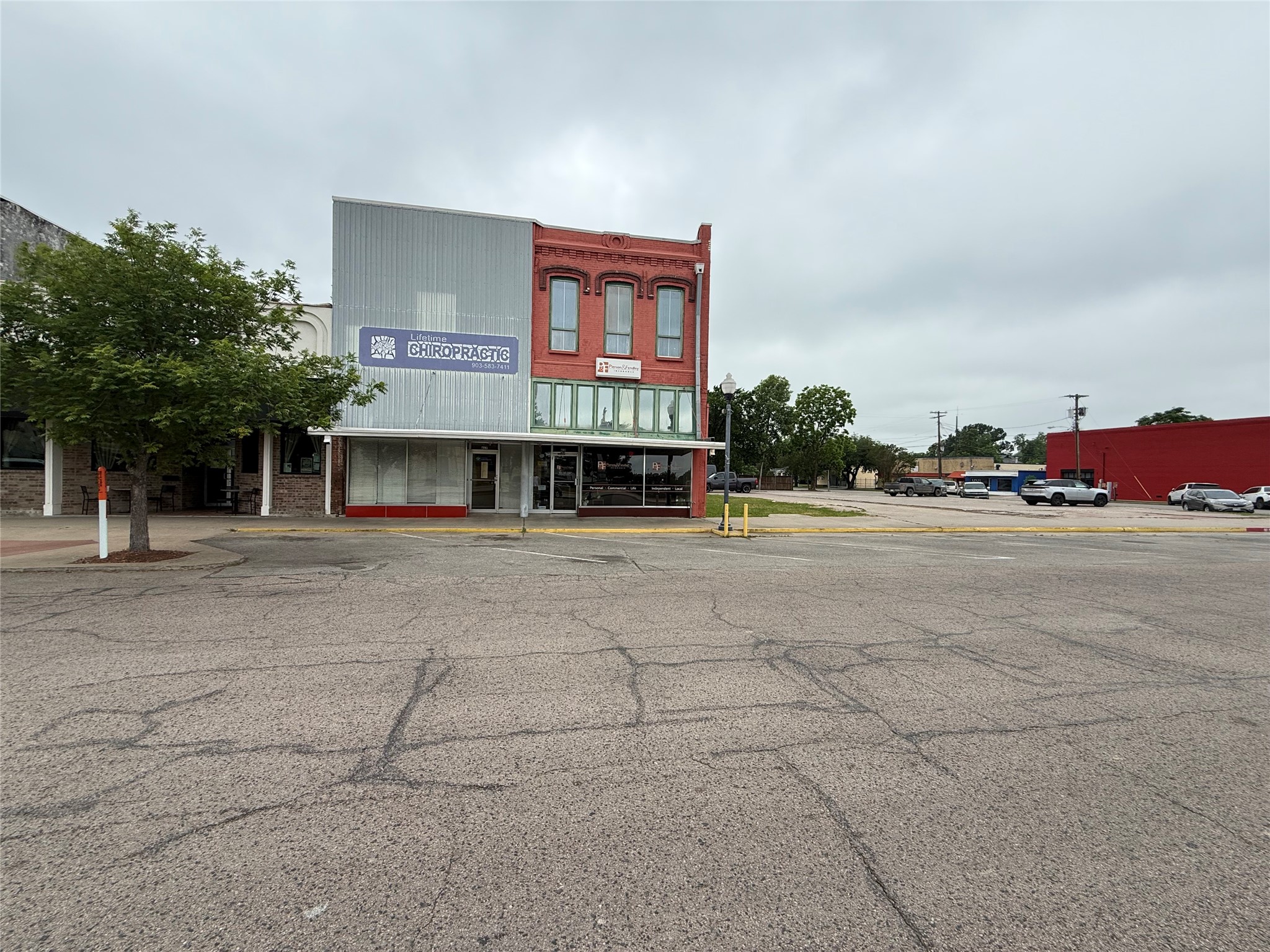 417 N Main Street Bonham TX 75418