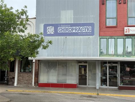 417 N Main Street Bonham TX 75418