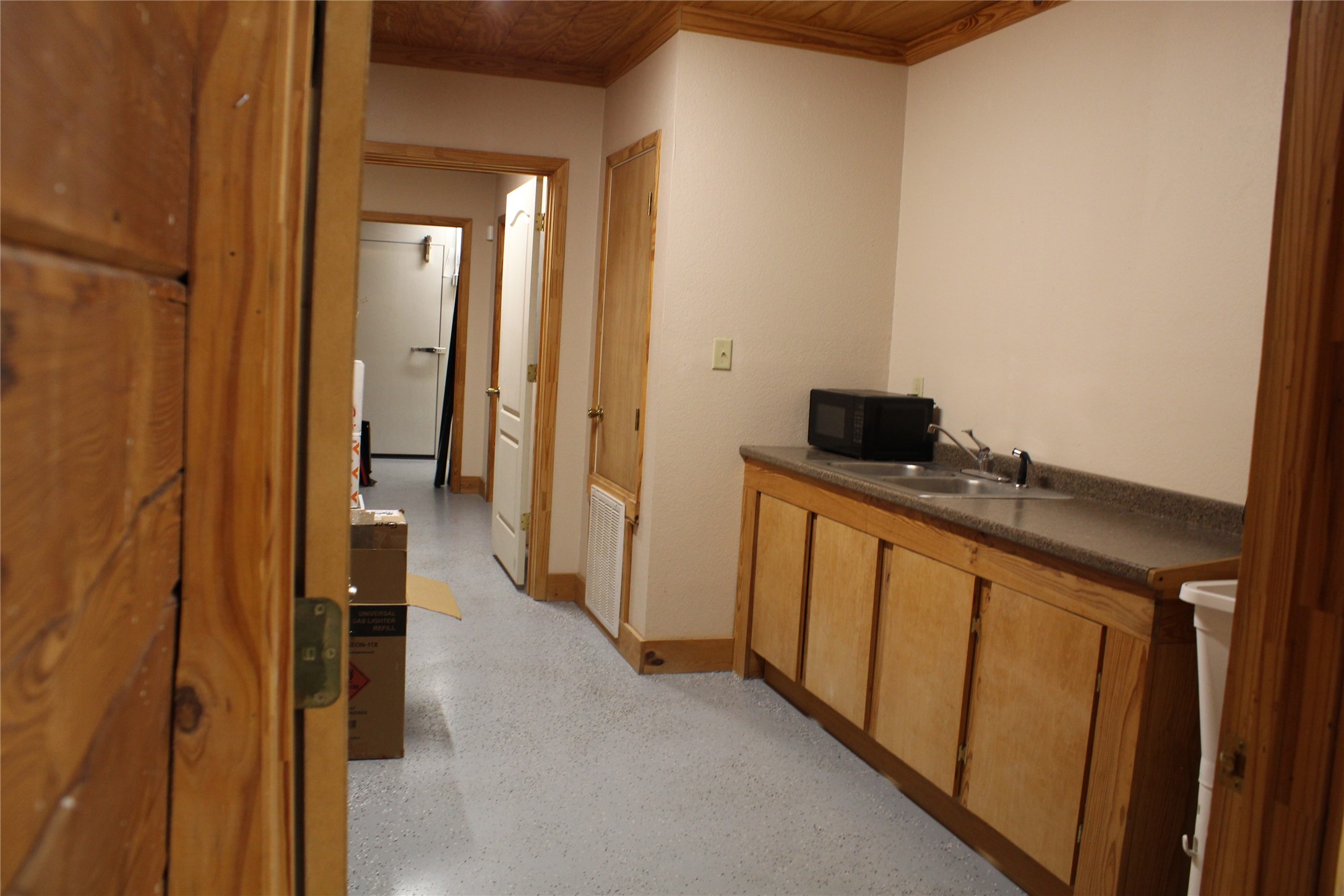 805 E Hall Street Bangs TX 76823