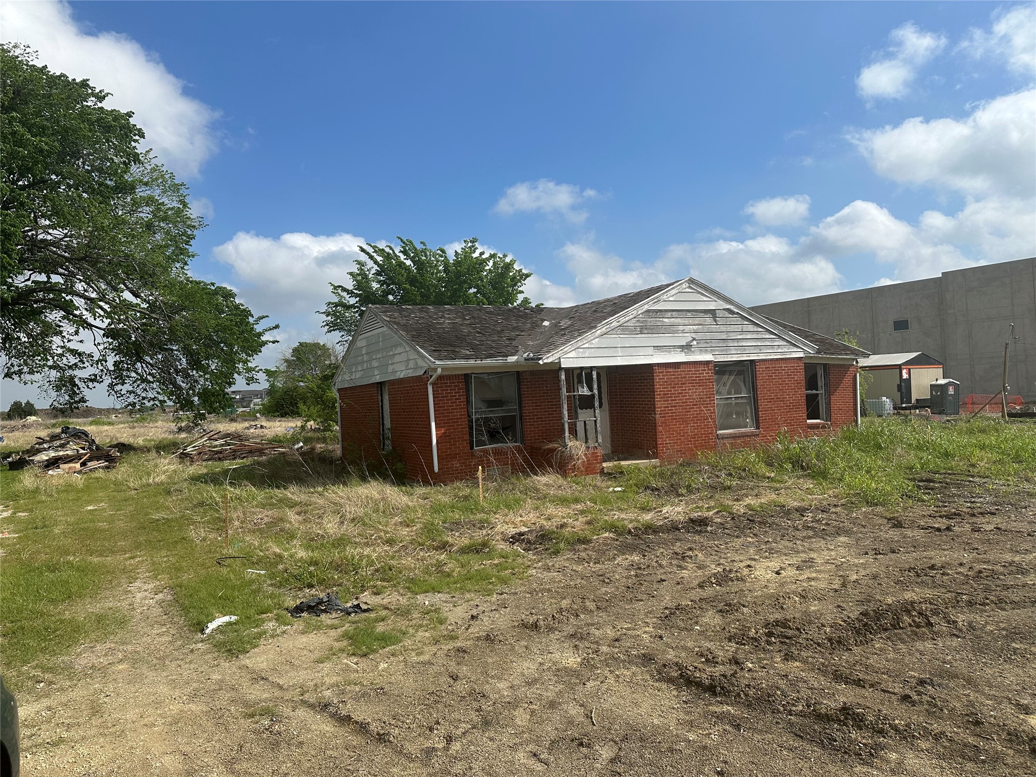 2415 Pleasant Valley Road Sachse TX 75048