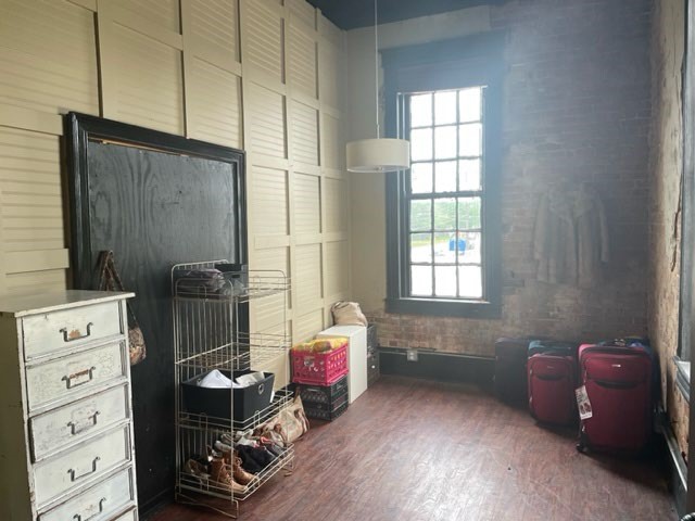 100 E Hubbard Street Lindale TX 75771