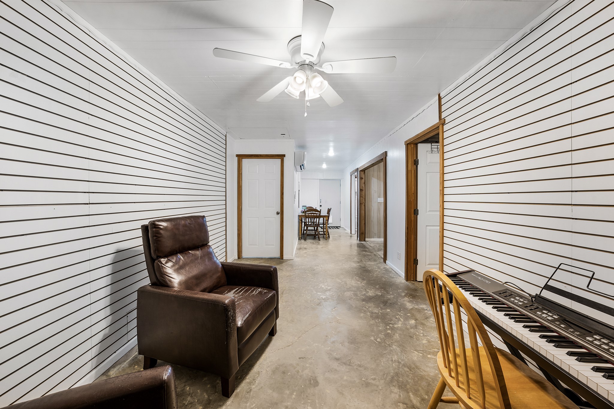 8050 W Interstate Highway 30 Cumby TX 75433