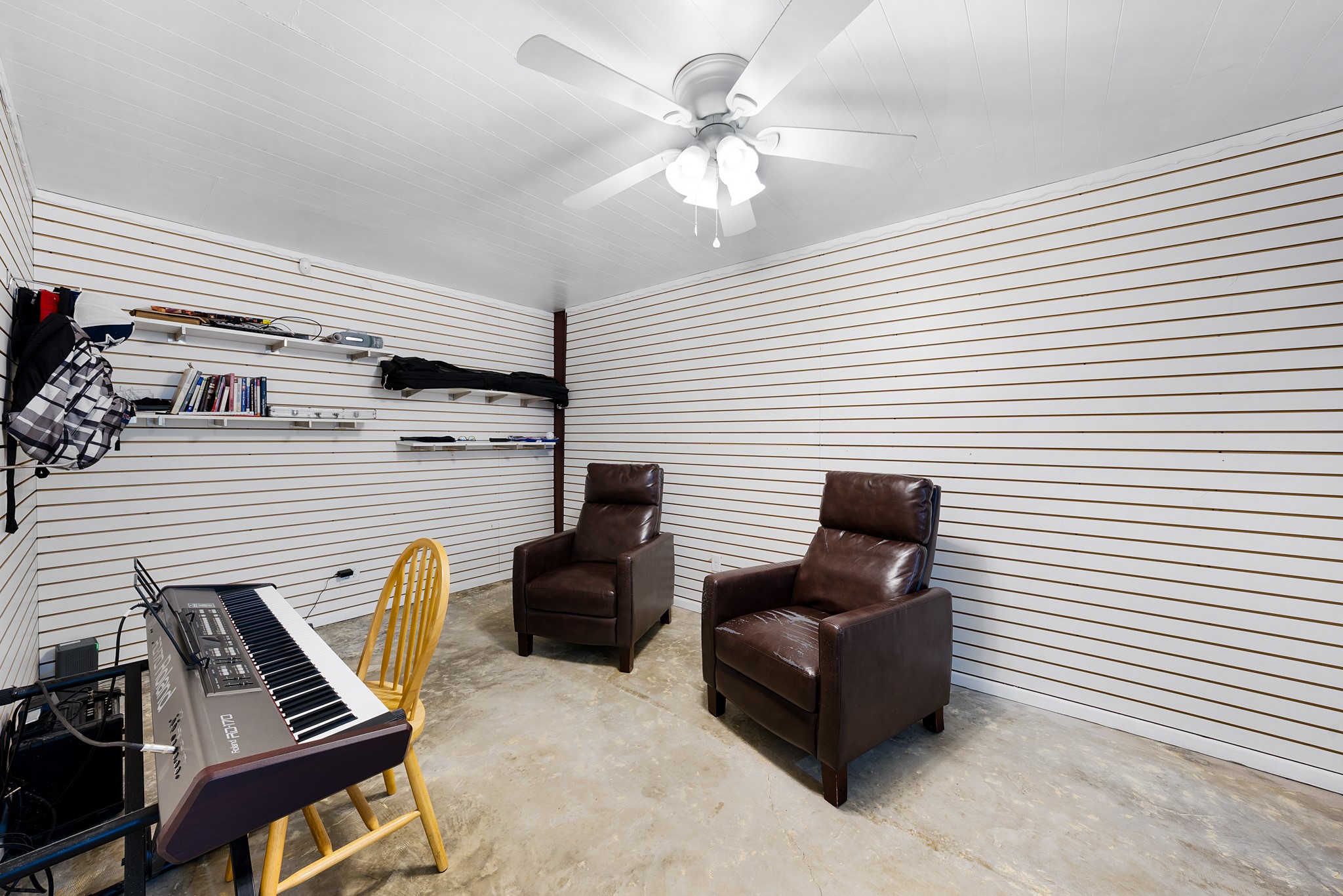 8050 W Interstate Highway 30 Cumby TX 75433